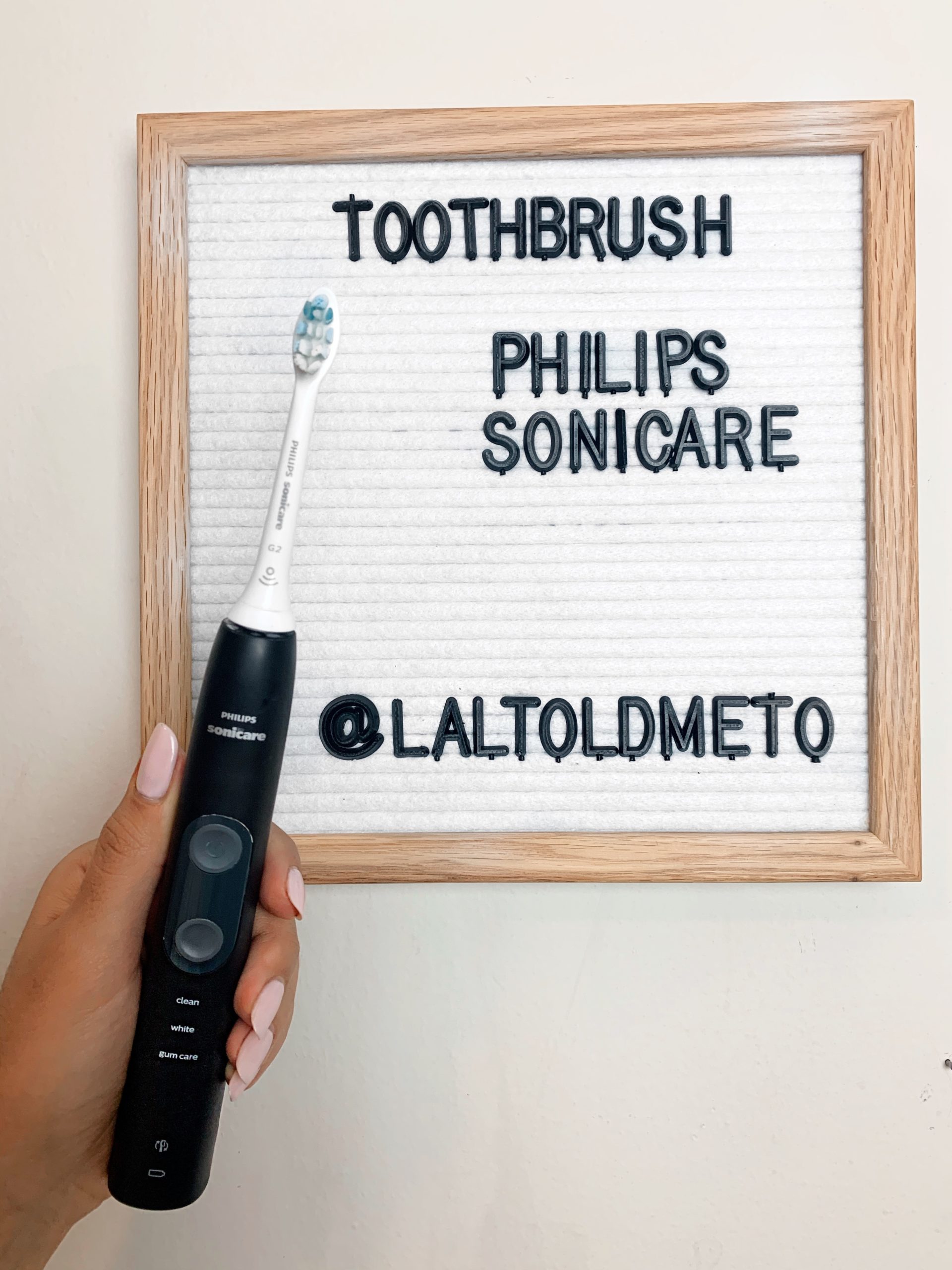 Phillips Sonicare Electronic Toothbrush